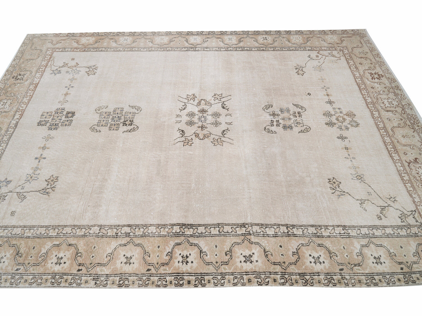 Turkish Vintage Oushak Rug, Handmade Area Rug, Neutral Floor Rug, Living Room Rug, Carpet Rug, Turkish Carpet, Coastal Decor, Rug 6x9, 12501