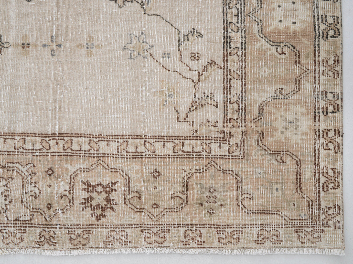 Turkish Vintage Oushak Rug, Handmade Area Rug, Neutral Floor Rug, Living Room Rug, Carpet Rug, Turkish Carpet, Coastal Decor, Rug 6x9, 12501