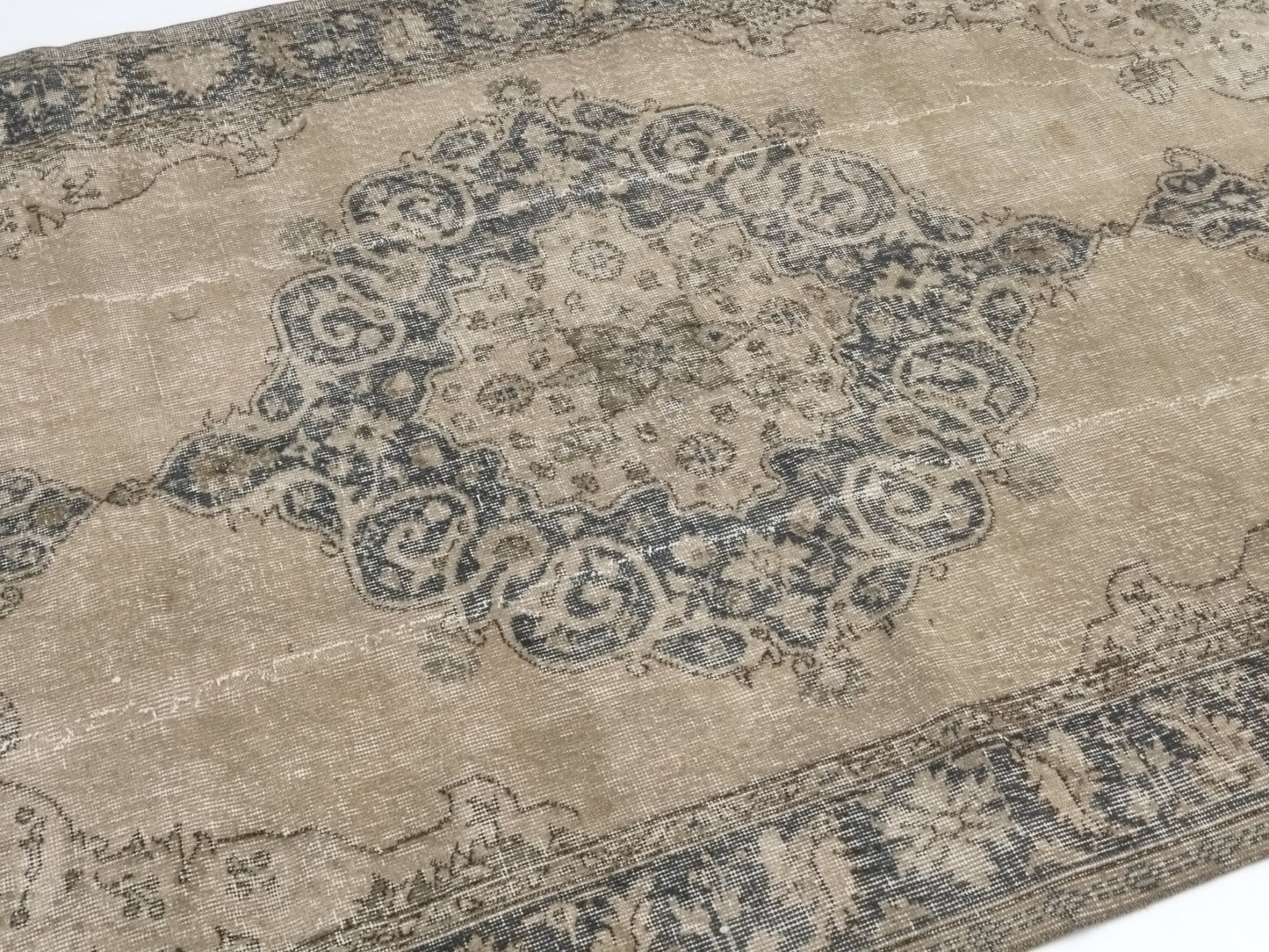 Medallion Oushak Rug, Turkish rug, Vintage Rug, Area rug, Carpet rug, Wool rug, Bedroom rug, Entryway rug, Handmade rug, 5x9 Rug, 9575