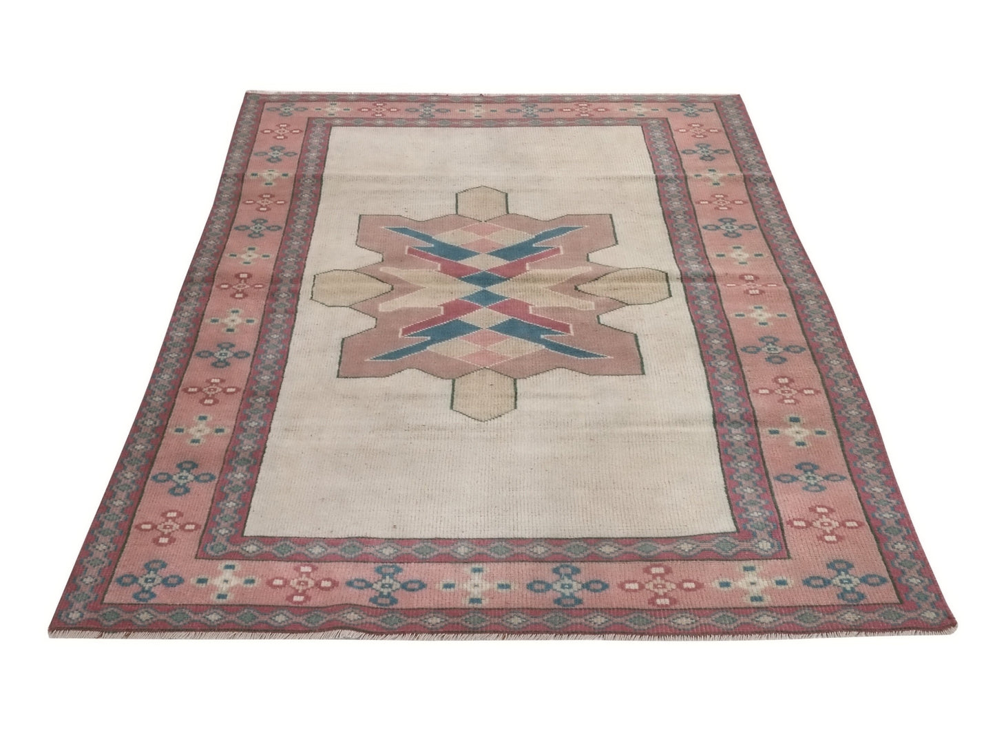 Boho decor Oushak Rug, Vintage Rug, Turkish rug, 4x6 Rug, Anatolia rug, Turkey rug, Wool rug, Eclectic decor, Bedroom rug, Faded rug, 8929
