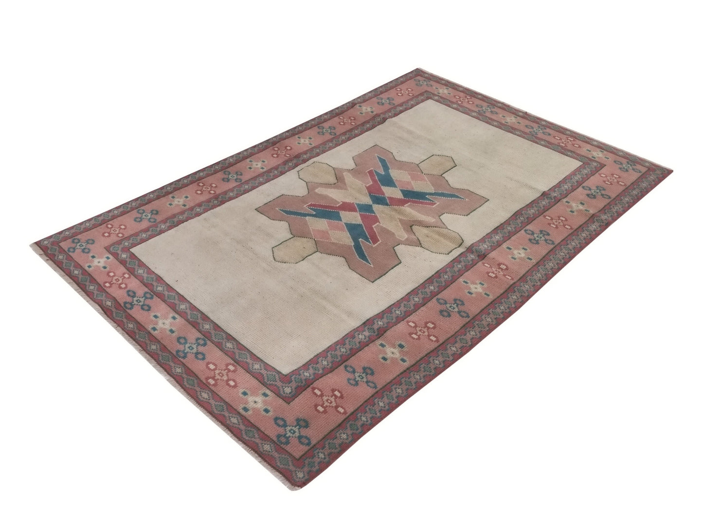 Boho decor Oushak Rug, Vintage Rug, Turkish rug, 4x6 Rug, Anatolia rug, Turkey rug, Wool rug, Eclectic decor, Bedroom rug, Faded rug, 8929
