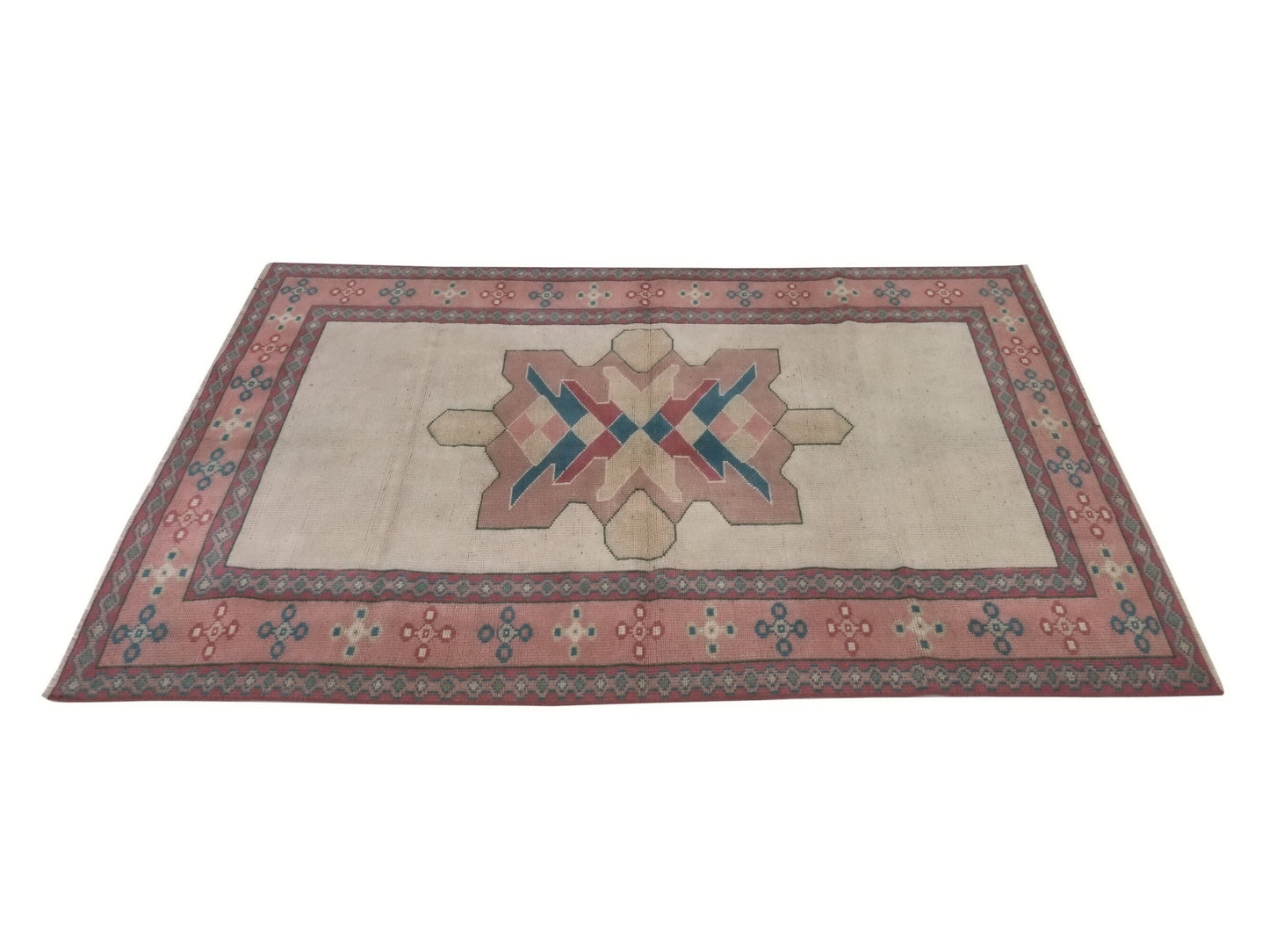 Boho decor Oushak Rug, Vintage Rug, Turkish rug, 4x6 Rug, Anatolia rug, Turkey rug, Wool rug, Eclectic decor, Bedroom rug, Faded rug, 8929
