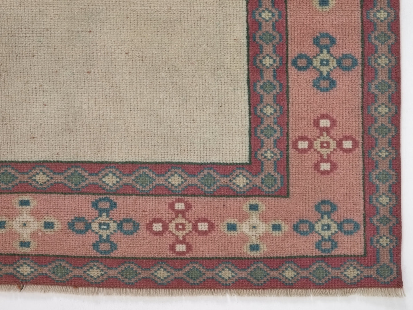 Boho decor Oushak Rug, Vintage Rug, Turkish rug, 4x6 Rug, Anatolia rug, Turkey rug, Wool rug, Eclectic decor, Bedroom rug, Faded rug, 8929