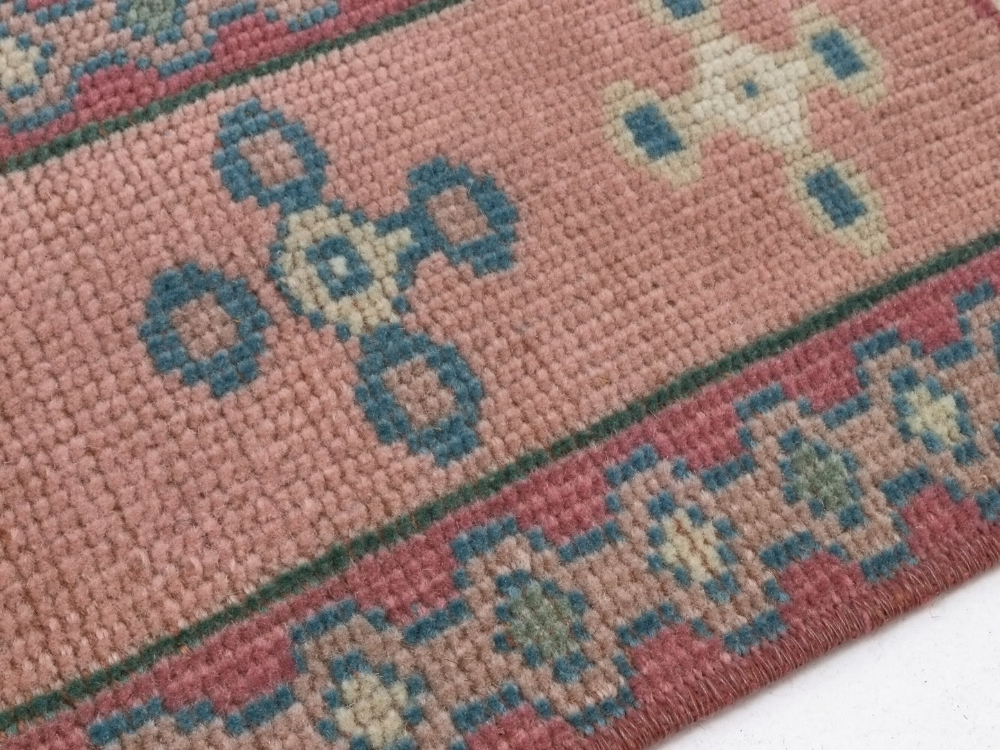 Boho decor Oushak Rug, Vintage Rug, Turkish rug, 4x6 Rug, Anatolia rug, Turkey rug, Wool rug, Eclectic decor, Bedroom rug, Faded rug, 8929
