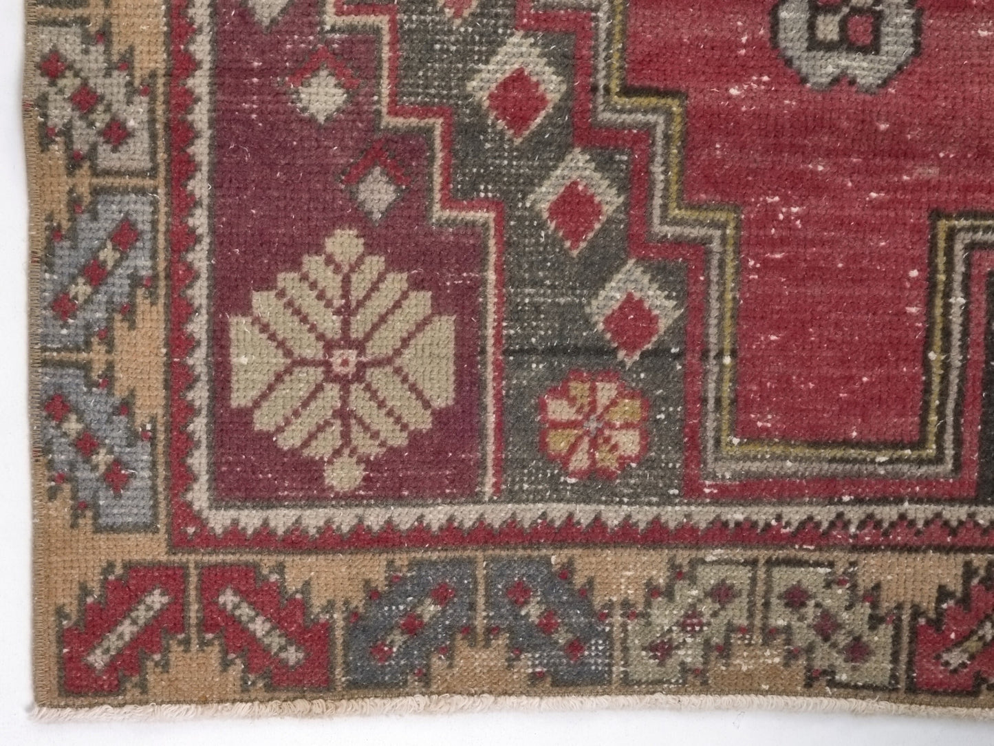 Anatolia Small Oushak Rug, Turkish Rug, 3x6 Rug, Carpet rug, Area rug, Vintage Rug, Unique rug, Oushak Carpet, Kid room rug, 8926