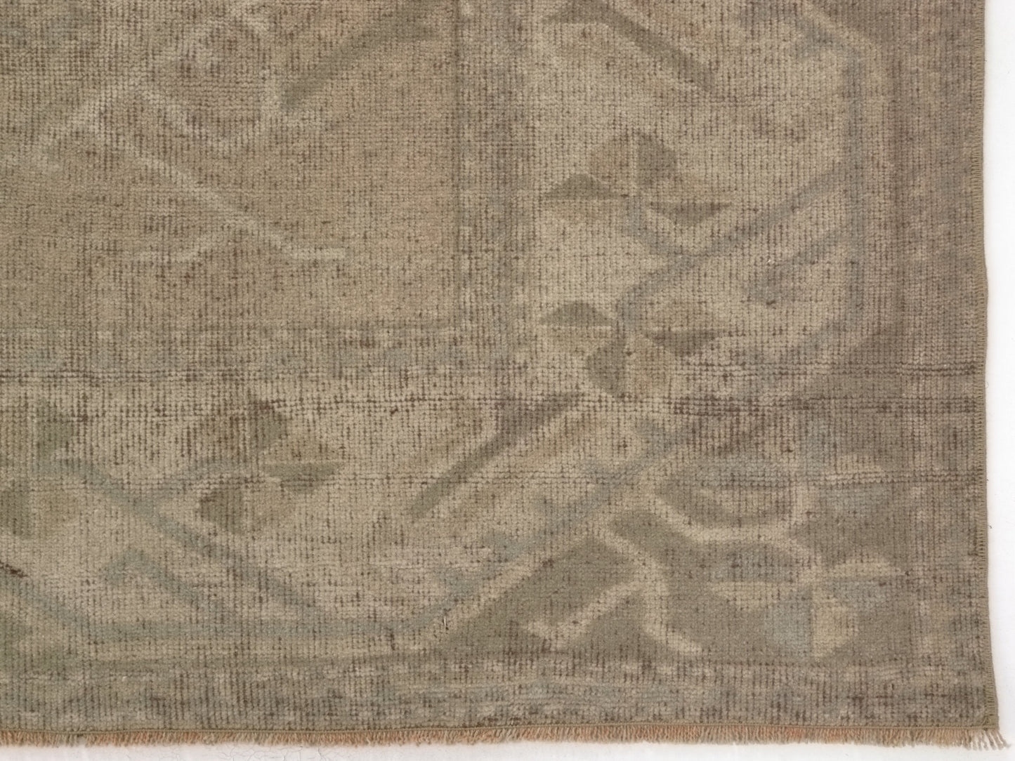 Muted Oushak Rug, Vintage Turkish Oushak Rug, 6x9 Turkish Rug, Beige Rug, Antique rug, Old Rug, Handmade rug, Area rug 6x9, Neutral rug,8815