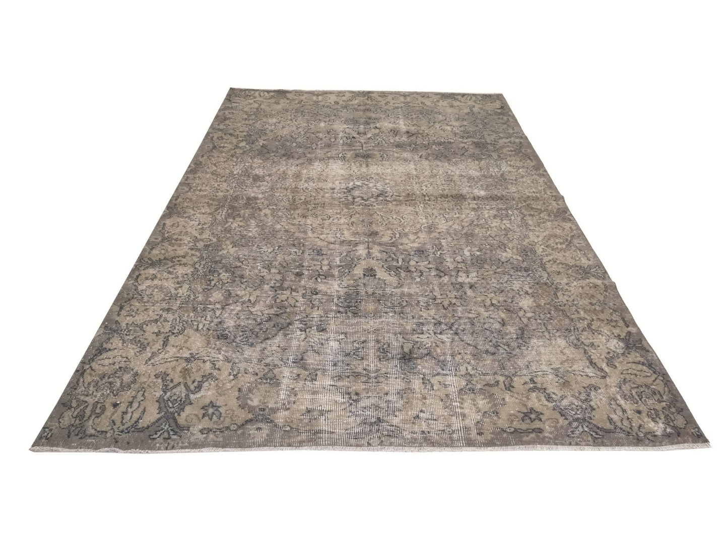 Distressed Turkish Oushak Rug, Vintage Handmade Carpet Rug, Area Purple Worn rug, 7x10 Turkish rug, Scandinavian, Living room rug, 8896