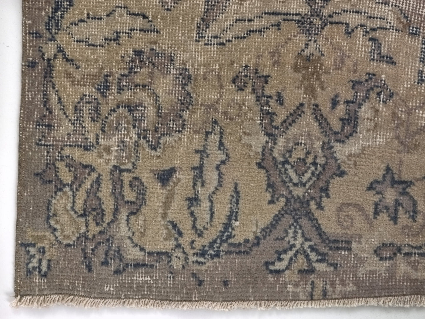 Distressed Turkish Oushak Rug, Vintage Handmade Carpet Rug, Area Purple Worn rug, 7x10 Turkish rug, Scandinavian, Living room rug, 8896