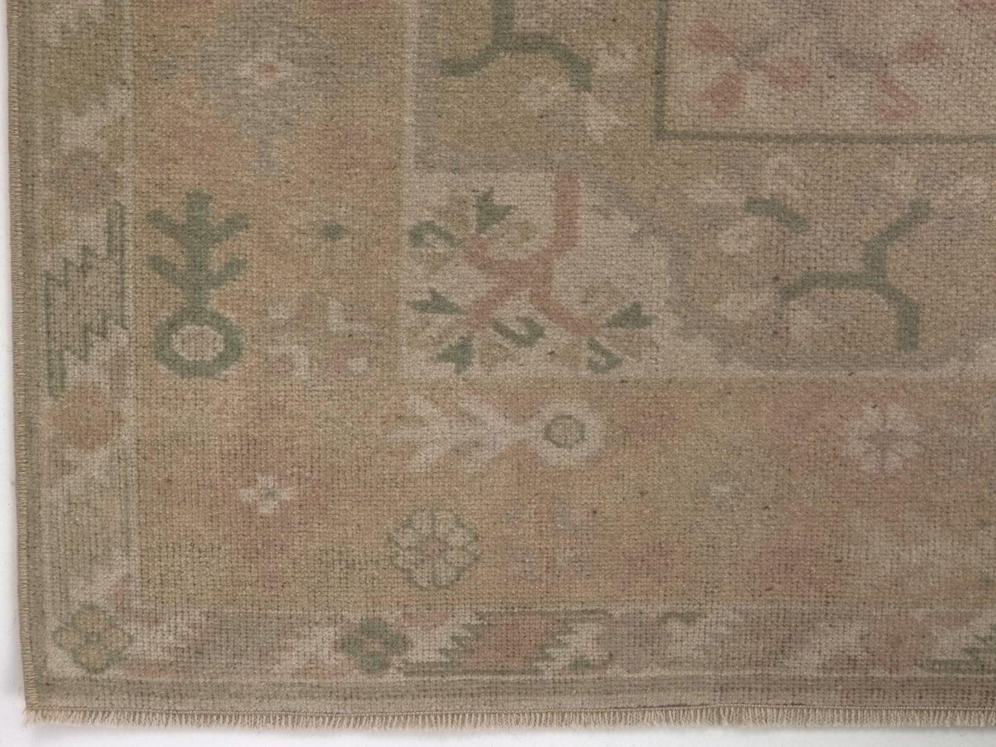 Turkish Neutral Rug, Vintage Rug, Area Rug, Beige Rug 5x8, Faded Area Rug, Muted Handmade Oushak Rug, Bedroom rug, Entryway rug, 8683