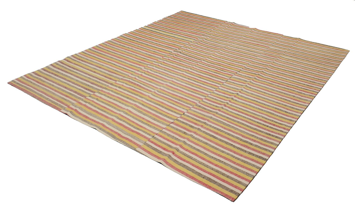 Boho Striped Kilim rug, Area Bohemian rug, Vintage kilim, Eclectic rug, 6x8 Kilim rug, Bedroom rug, Nursery Rug, Kid room rug, 103