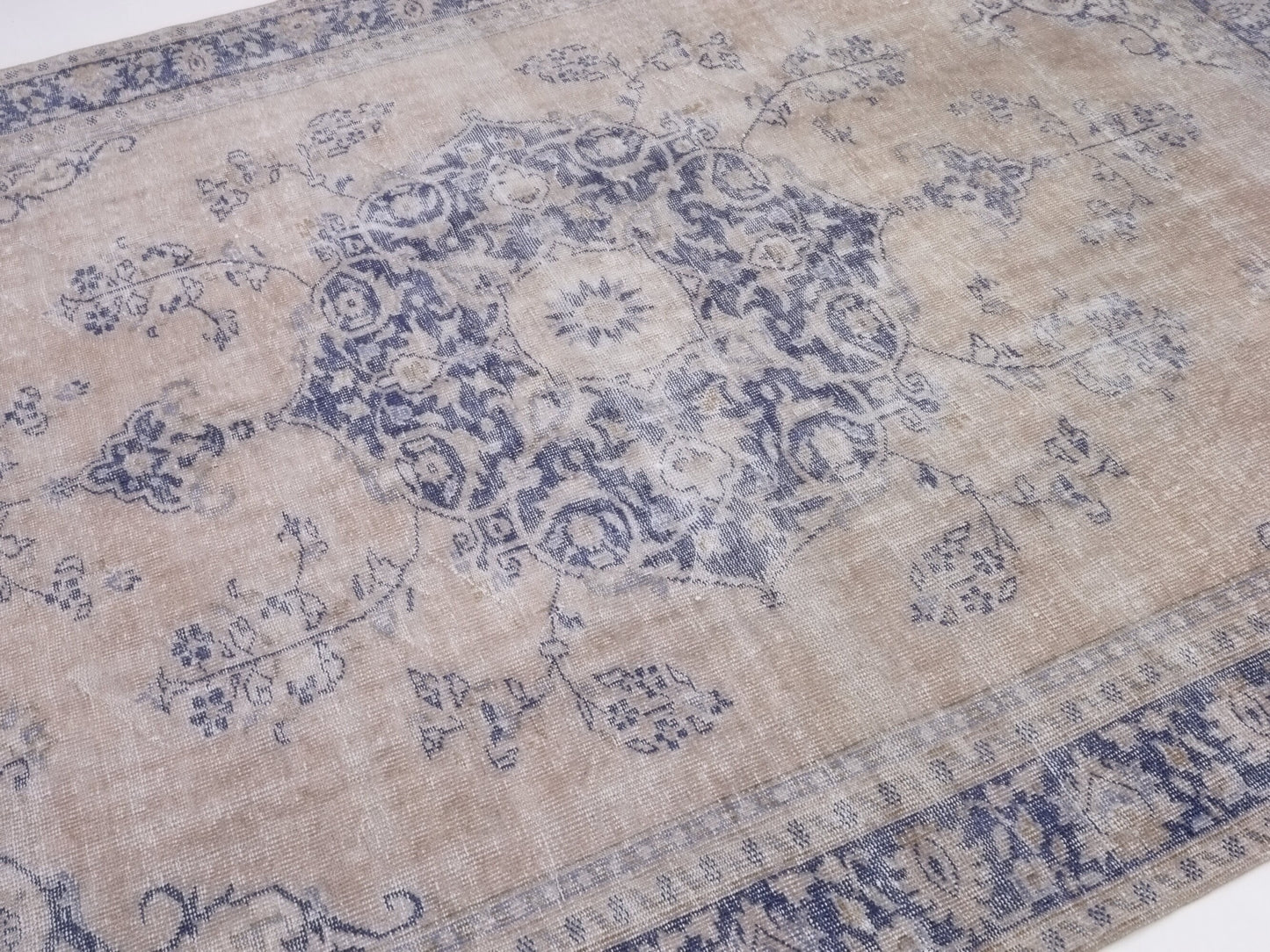 Faded Area Rug, Turkish Carpet rug, Vintage Oushak Rug, Neutral Rug, 7x10 Rug, Scandinavian Decor, Living room, One of a kind, RUG, 10334