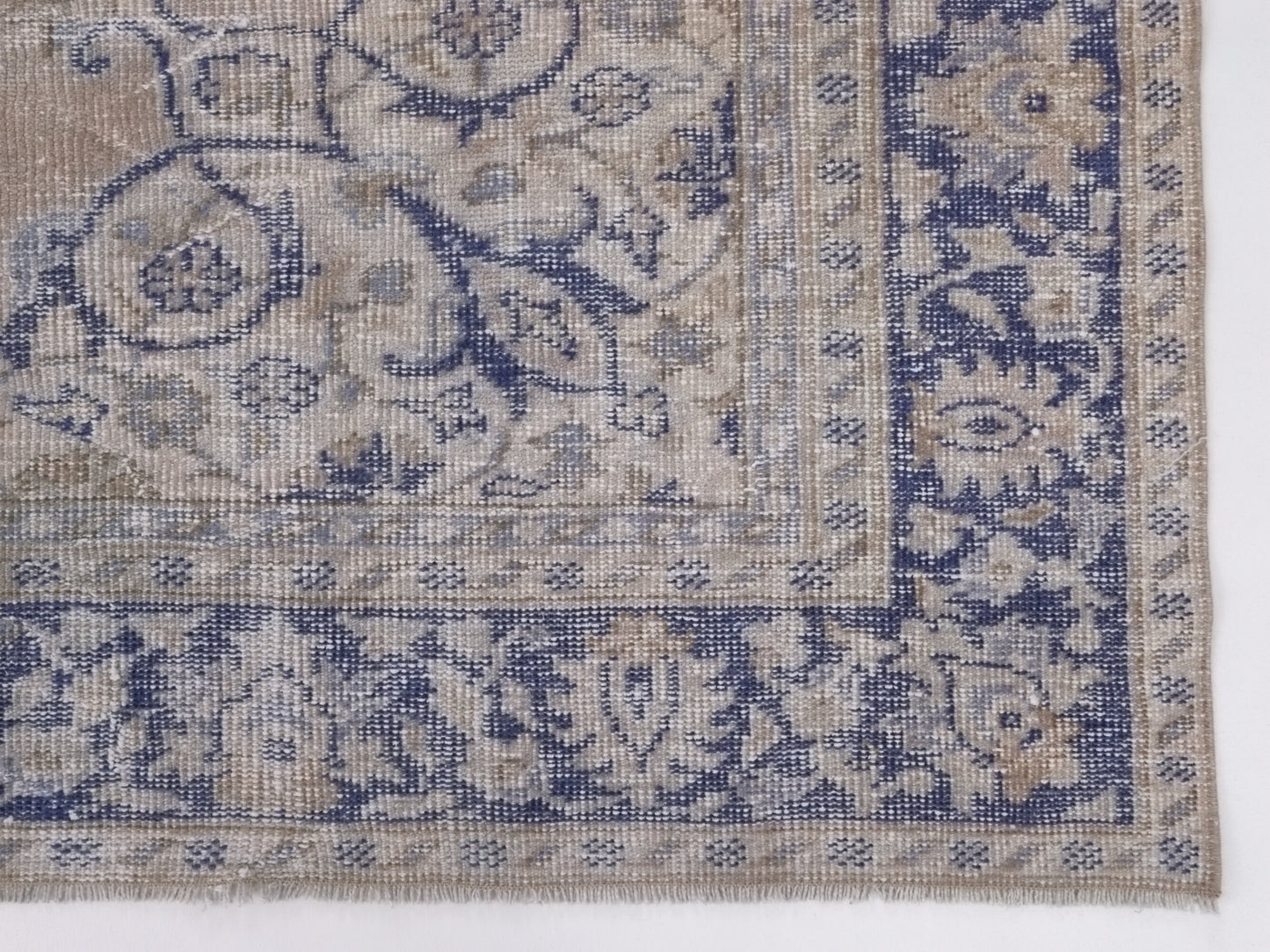 Faded Area Rug, Turkish Carpet rug, Vintage Oushak Rug, Neutral Rug, 7x10 Rug, Scandinavian Decor, Living room, One of a kind, RUG, 10334