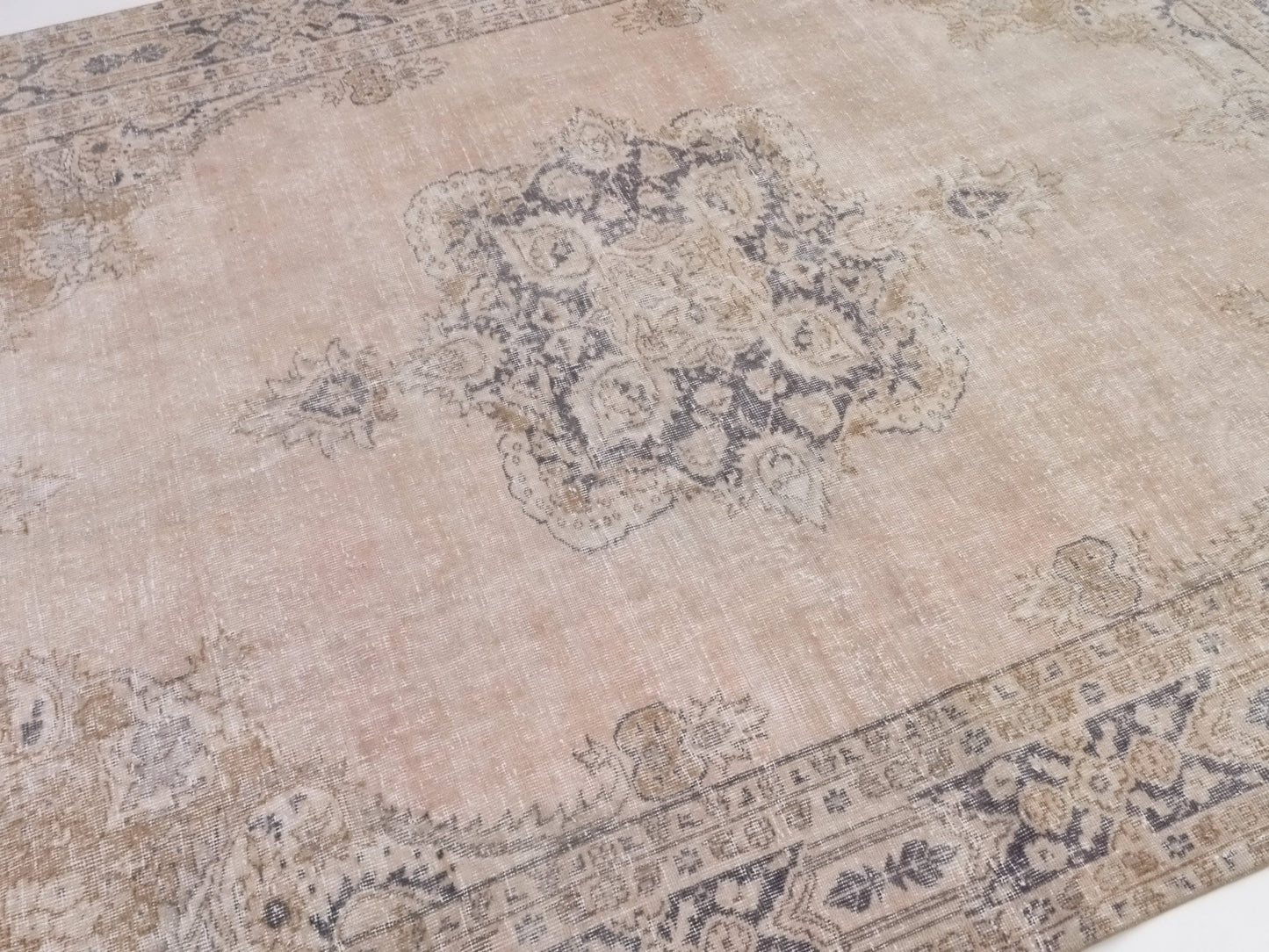 7x10 Pink rug, Turkish rug, Faded rug, Neutral Oushak rug, Vintage Area rug, Handmade Rug, One of a kind Carpet rug, Area rug 7x10, 10295