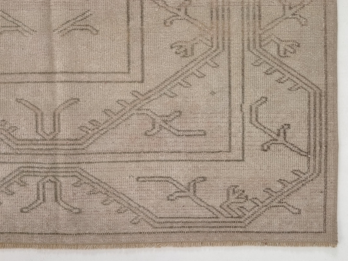 Farmhouse decor Vintage rug, Stunning Oushak rug, Area rug 4x7, Faded rug,Antique Turkish rug, Hand Knotted Neutral rug, Oriental rug, 10037