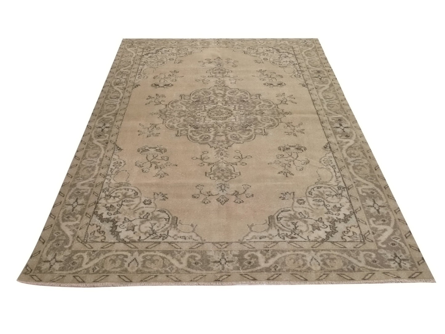 Antique Turkish rug, Oushak Vintage rug , 6x9 Area rug, Turkish rug, Neutral rug , Soft rug , Oriental rug, Old rug, 9004