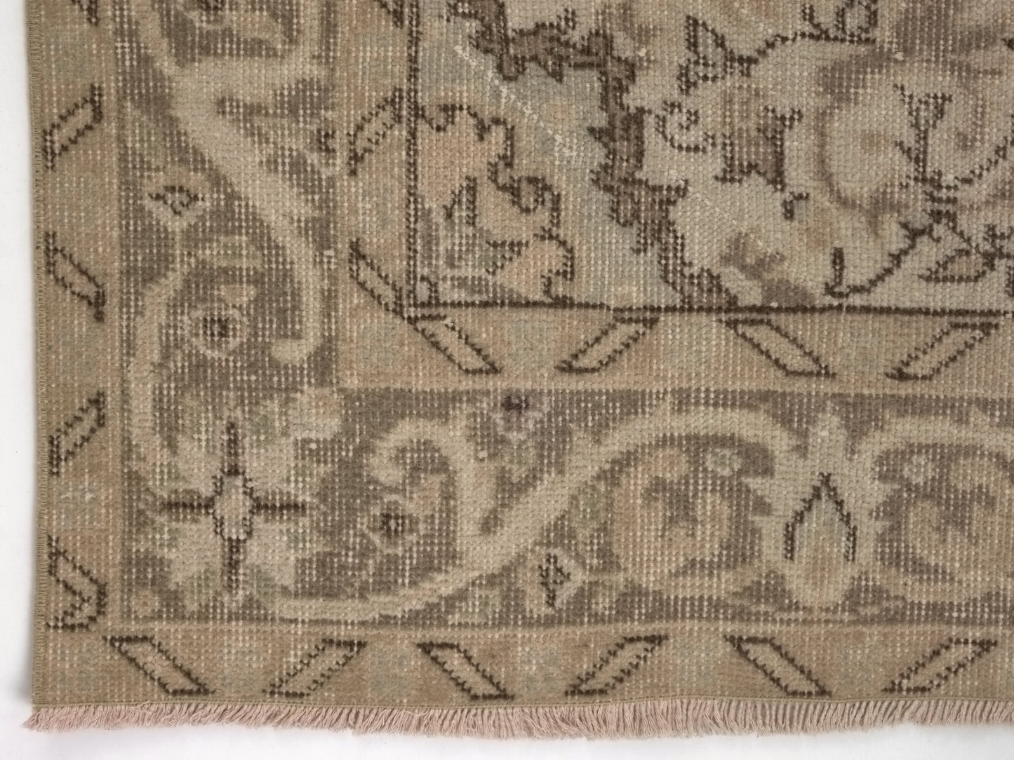 Antique Turkish rug, Oushak Vintage rug , 6x9 Area rug, Turkish rug, Neutral rug , Soft rug , Oriental rug, Old rug, 9004