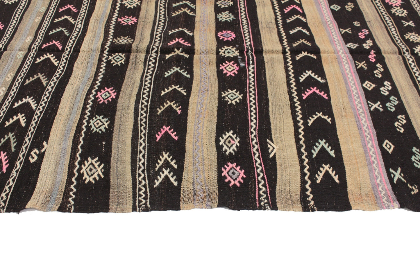 Turkish Kilim, Kilim Rug 5x7, Vintage Eclectic Kilim Rug, Handmade Bohemian Kilim Rug, Living Room Rug, Wool Rug, Rug Kilim,Area Kilim, 6066