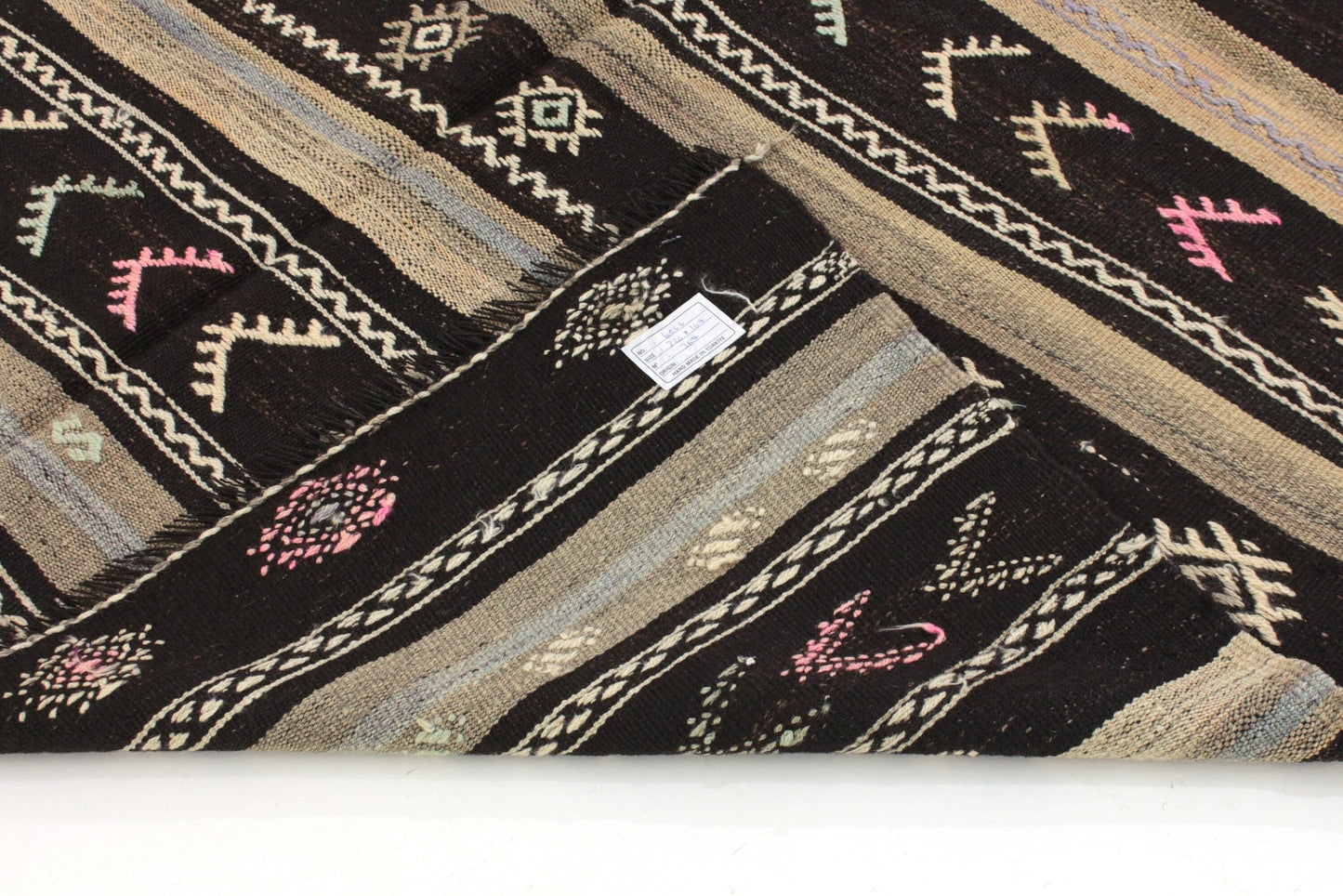 Turkish Kilim, Kilim Rug 5x7, Vintage Eclectic Kilim Rug, Handmade Bohemian Kilim Rug, Living Room Rug, Wool Rug, Rug Kilim,Area Kilim, 6066