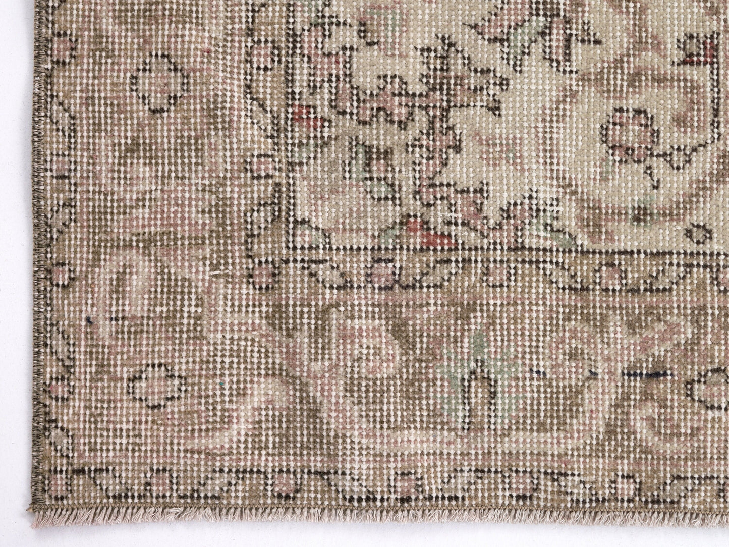 Handmade Turkish Rug, Bedroom rug, Wool rug, Area rug, Oushak rug, Vintage rug, Carpet rug, Boho rug, 4x6 Rug, Faded rug, Anatolia rug, 9592