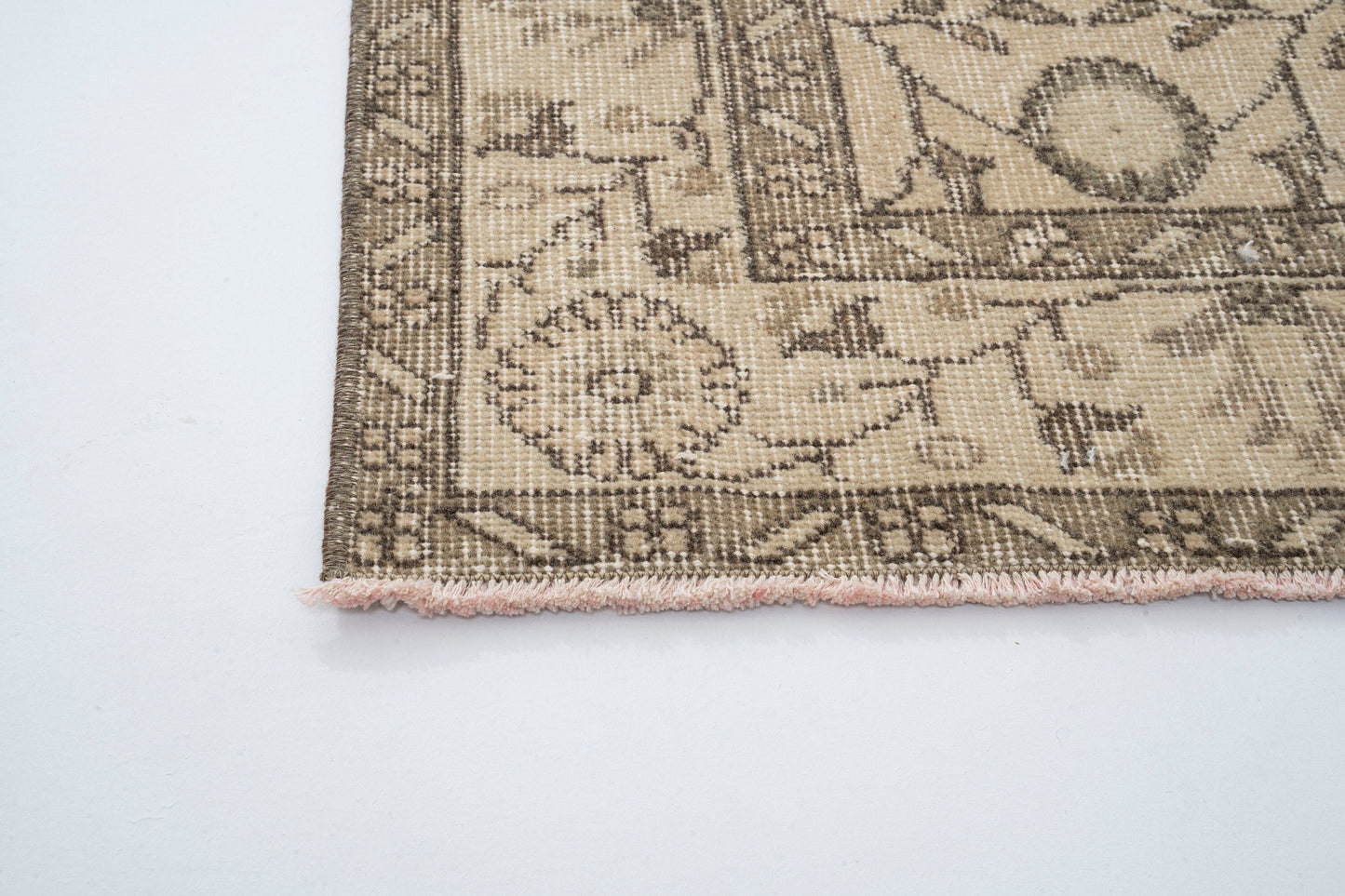 Pastel Turkish Rug, Faded Rug, Neutral Oushak Rug, Area Rug 4x7, Vintage Carpet Rug, Unique Rug, Handmade rug, Dining room rug, 9679