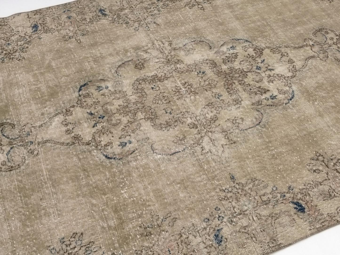 Wool Turkish Rug, Small Area Rug, Vintage Oushak Rug, 5x8 Rug, Handmade Rug, Vintage Small Rug, Bedroom rug, Office rug, Floral rug, 9559