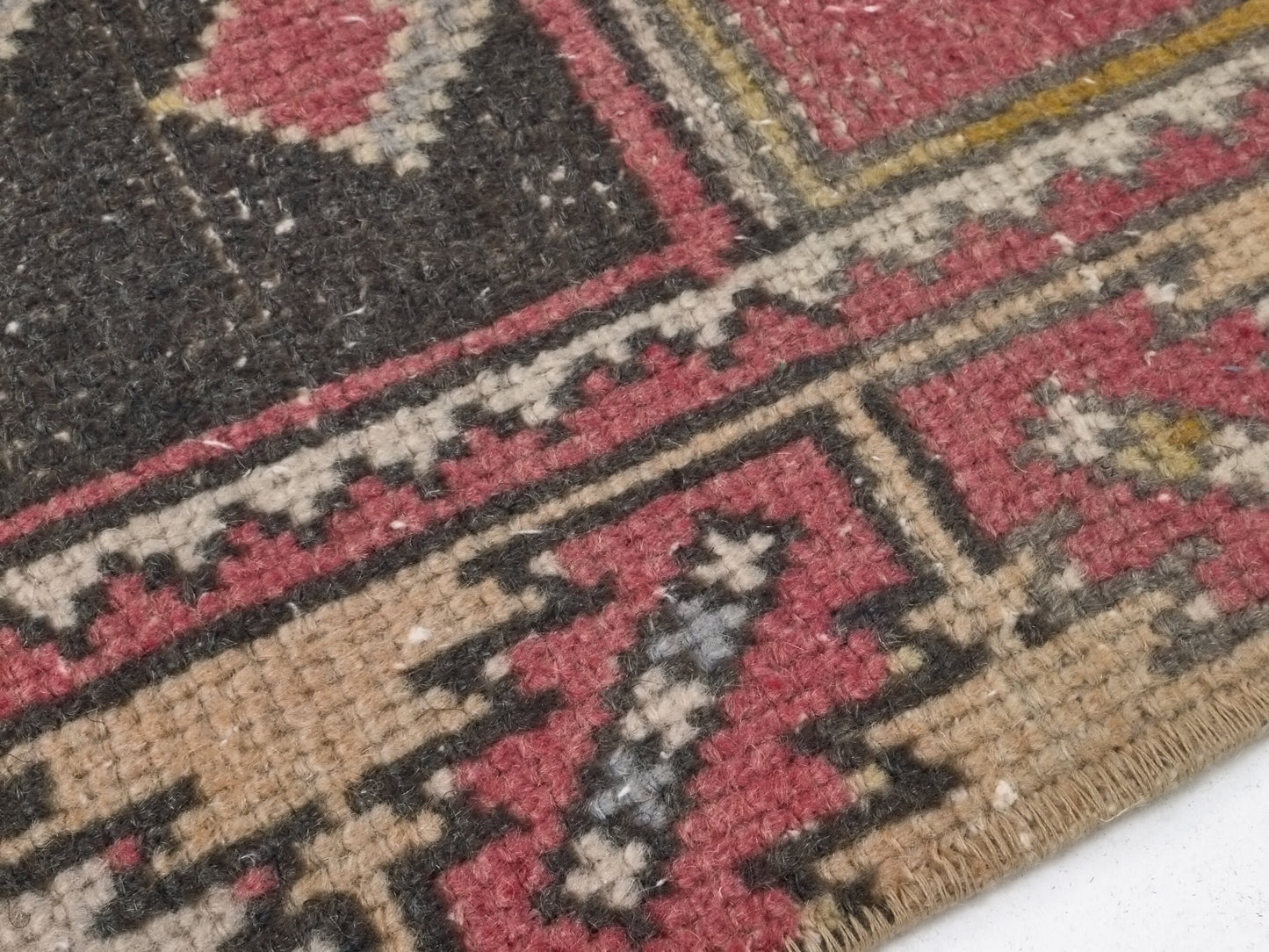 Anatolia Small Oushak Rug, Turkish Rug, 3x6 Rug, Carpet rug, Area rug, Vintage Rug, Unique rug, Oushak Carpet, Kid room rug, 8926