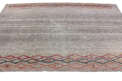 5x8 Old Kilim Rug,Turkish Vintage Kilim Rug,5'6x8'4 ft,Antique Rug,Unique Rug,Flatweave Rug,Rustic Decor,Modern Rug,6281