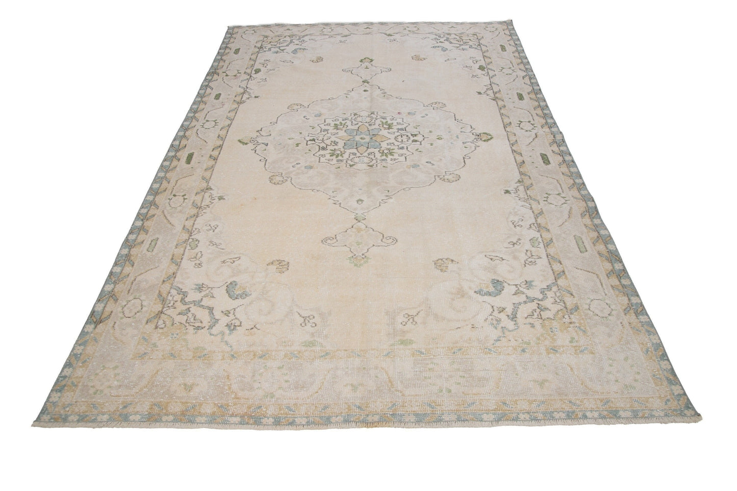 Beige Carpet rug, 6x10 Turkish Rug, 6x10 Oushak rug, Vintage rug,Living room rug, Eclectic decor, Area rug, Handmade Rug, Faded rug, 7239