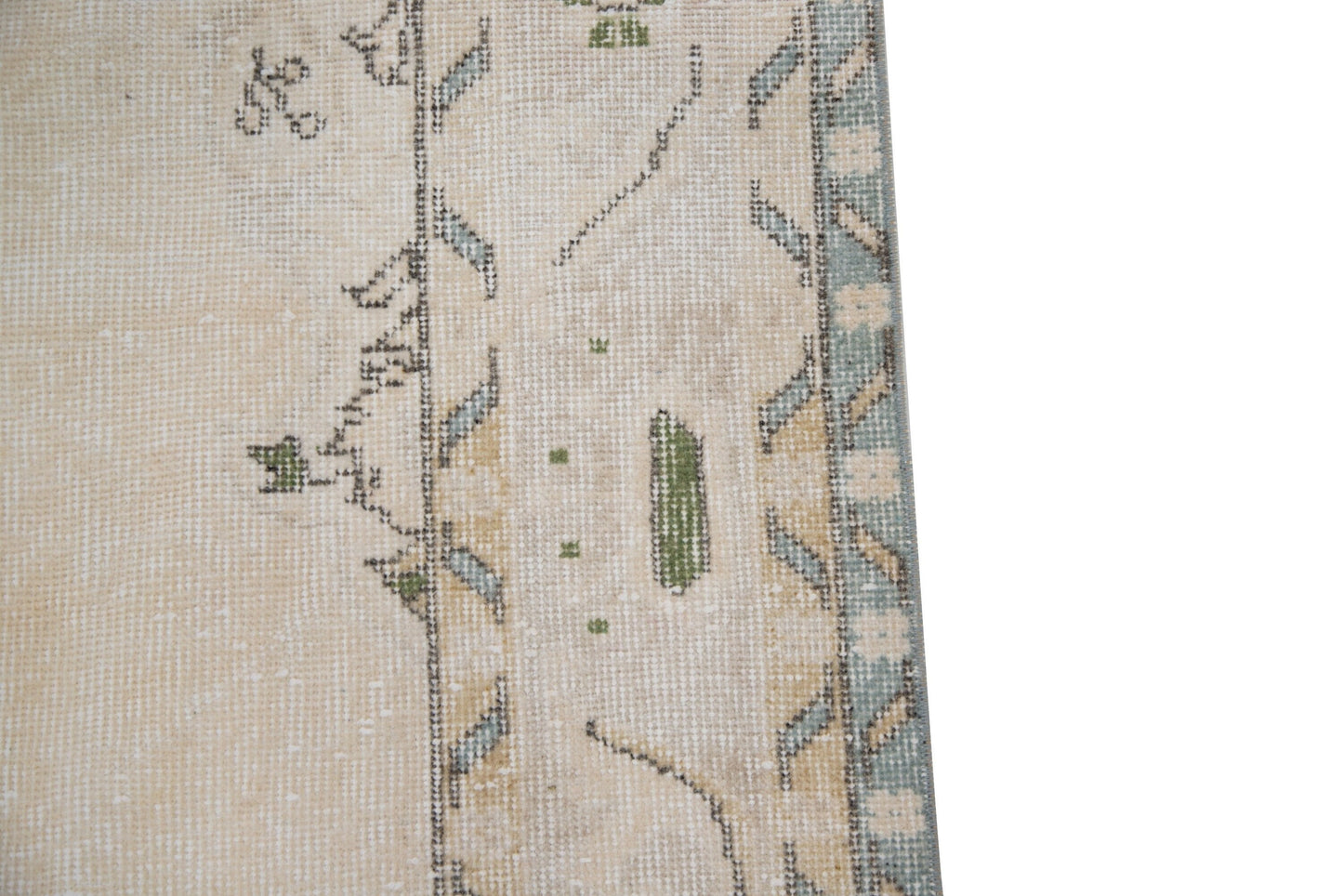 Beige Carpet rug, 6x10 Turkish Rug, 6x10 Oushak rug, Vintage rug,Living room rug, Eclectic decor, Area rug, Handmade Rug, Faded rug, 7239