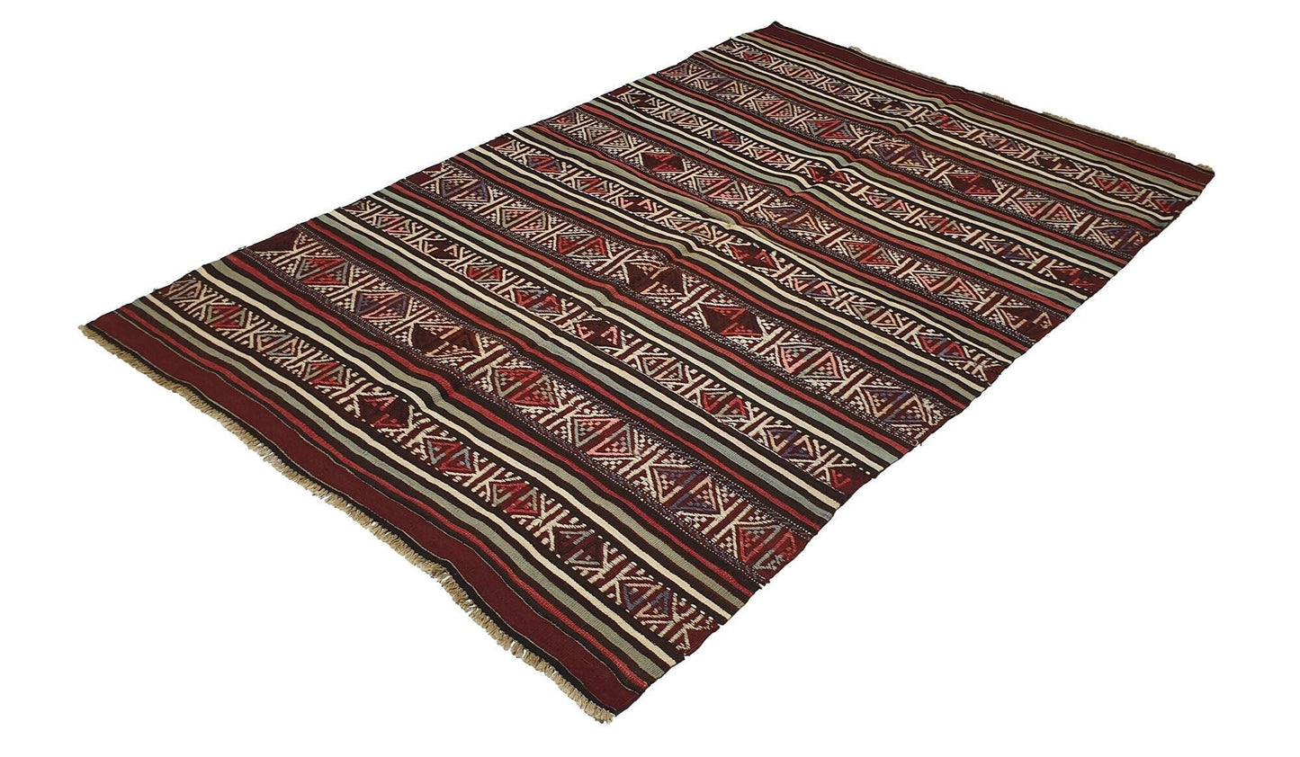 Small Vintage Kilim rug,Turkish Area Kilim Rug,  4x7 Kİlim rug ,One of a kind Kid room Kilim rug, Farmhouse  ,Embroidery rug,Handmade,2529